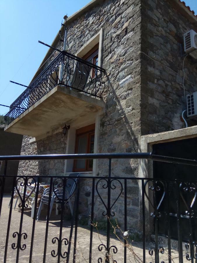 Villa Aleka Самотраки Экстерьер фото